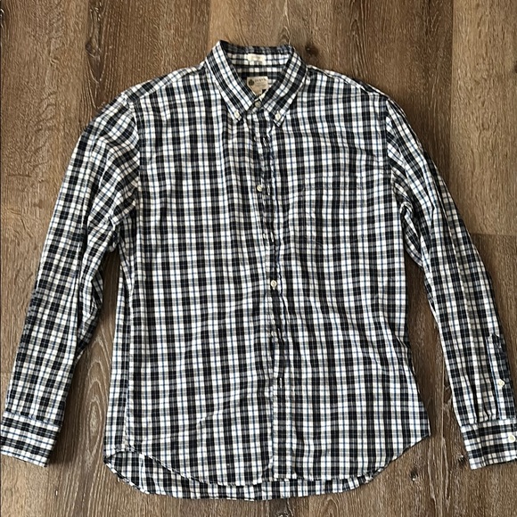 J. Crew Men's Black and White Checkered Shirt - Picture 1 of 1